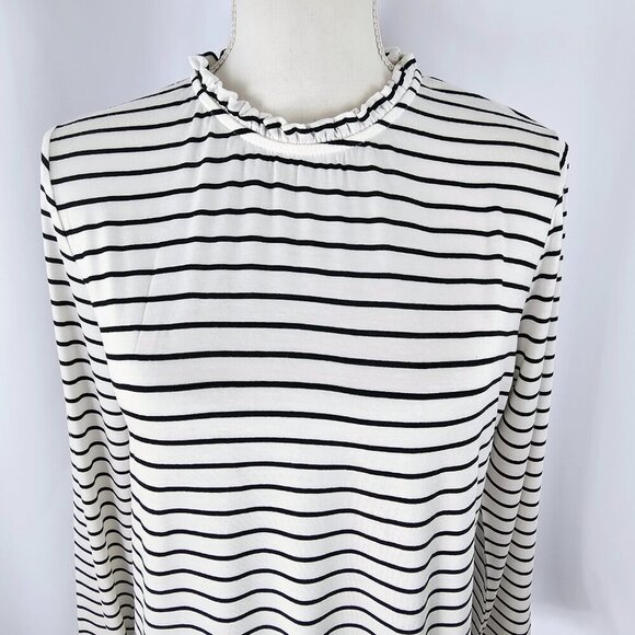 Kaileigh Women's Black & White Striped Ruffle Trim Long Sleeve Top Size L NWOT - Picture 3 of 15